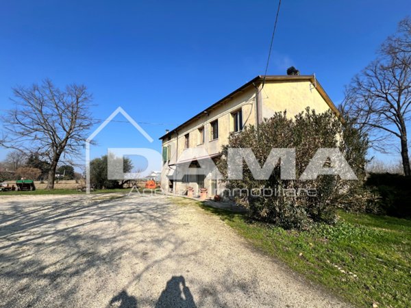 casa indipendente in vendita a Forlì in zona San Tomé