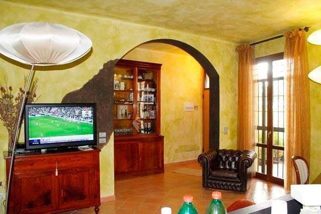 casa indipendente in vendita a Forlì in zona Centro Storico