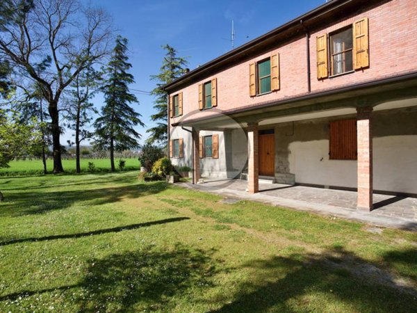 appartamento in vendita a Forlì in zona Carpena