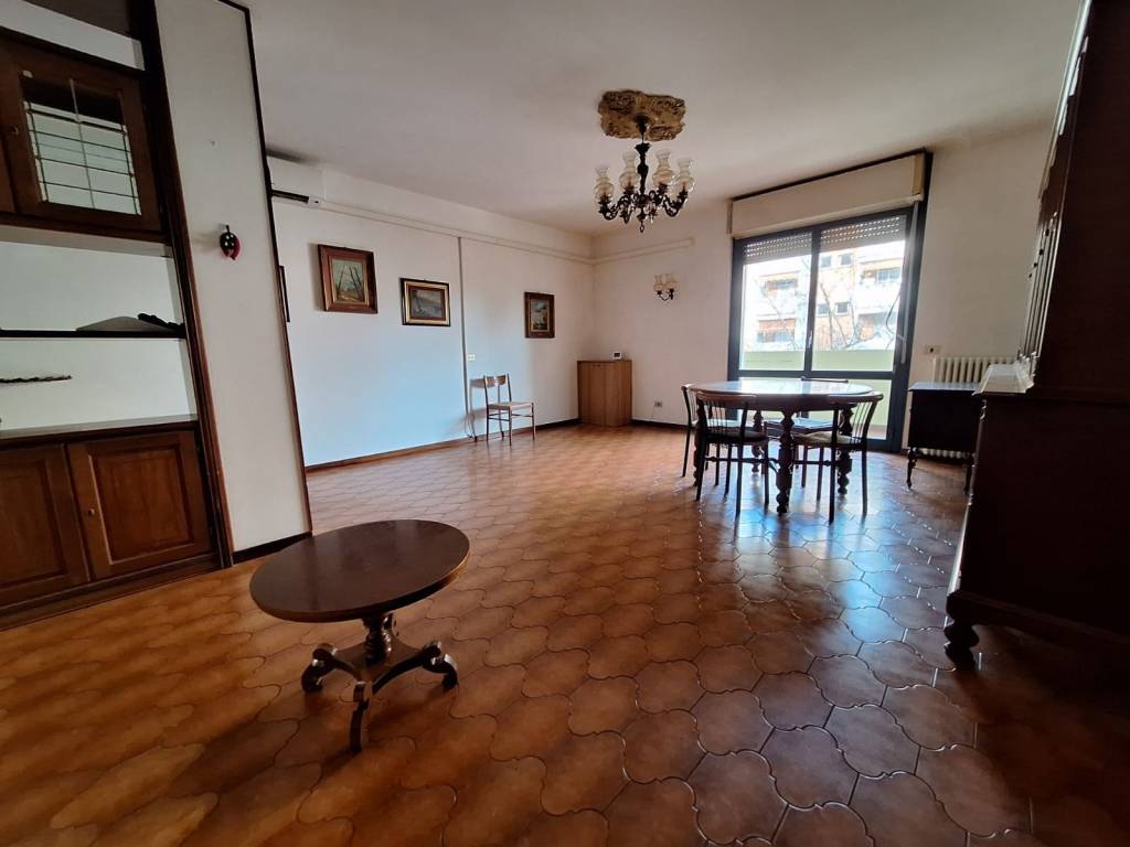 appartamento in vendita a Forlì in zona Cà Ossi