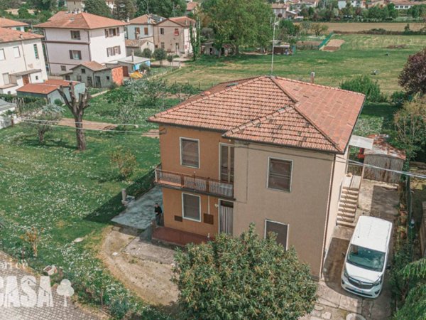 casa indipendente in vendita a Forlì in zona San Martino in Strada