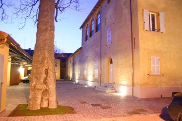 ufficio in vendita a Forlì in zona Centro Storico