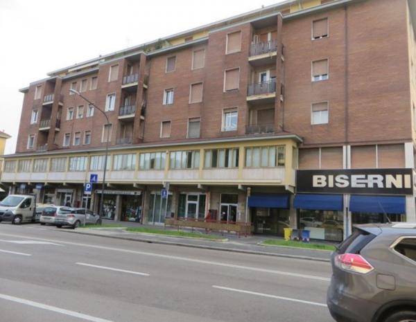 ufficio in vendita a Forlì in zona Musicisti / Grandi Italiani