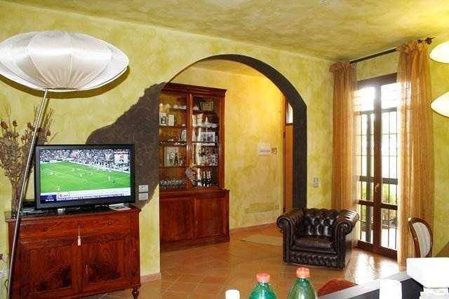 casa indipendente in vendita a Forlì in zona Centro Storico