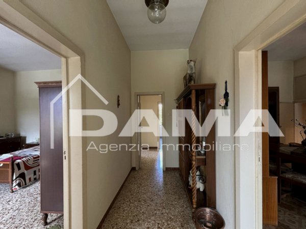casa indipendente in vendita a Forlì in zona Grisignano