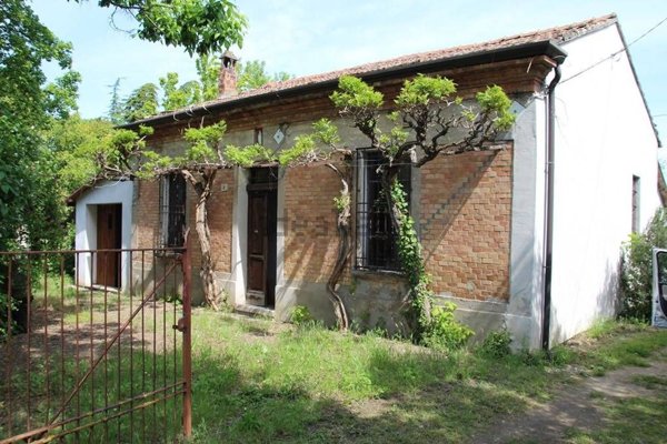 casa indipendente in vendita a Forlì in zona Ronco