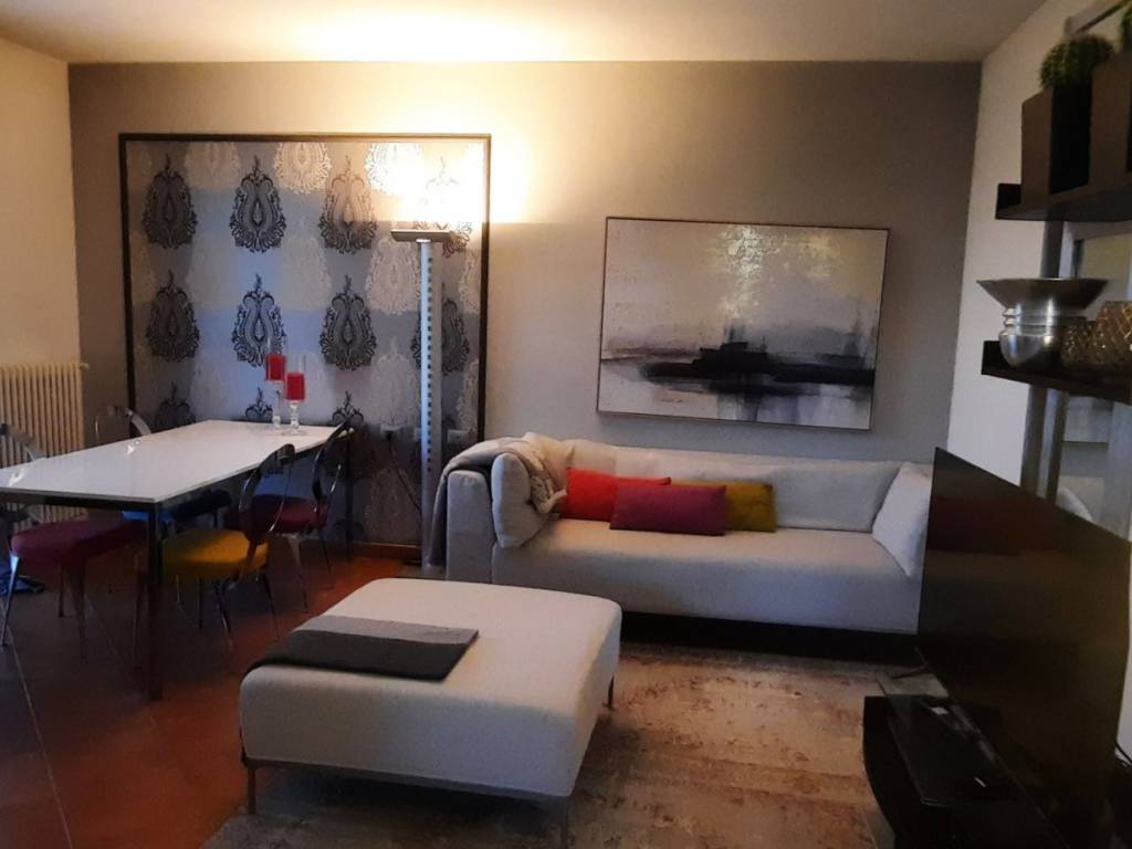 casa indipendente in vendita a Forlì in zona Carpena