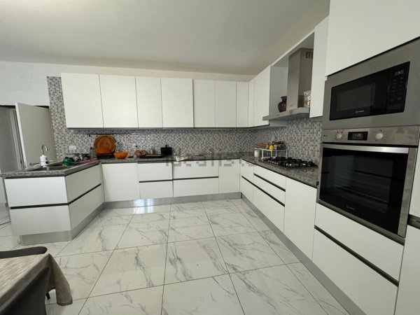 casa indipendente in vendita a Forlì in zona Centro Storico