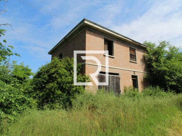 casa indipendente in vendita a Forlì in zona Villagrappa