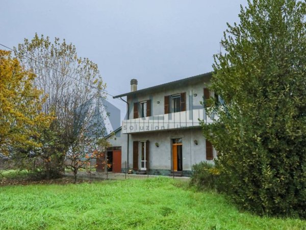 casa indipendente in vendita a Forlì in zona Villanova