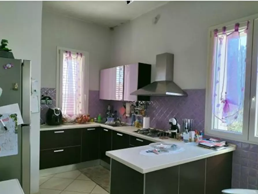 casa indipendente in vendita a Forlì