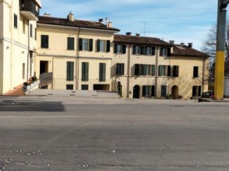 appartamento in vendita a Forlì in zona Cava