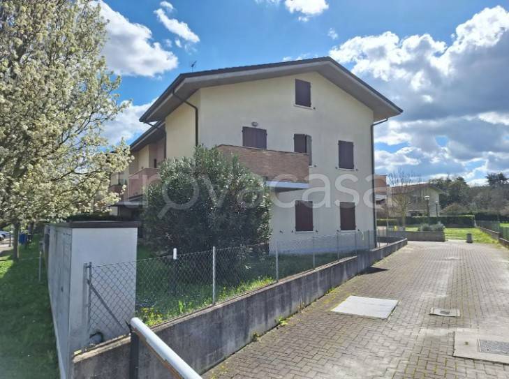 appartamento in vendita a Forlì in zona Romiti