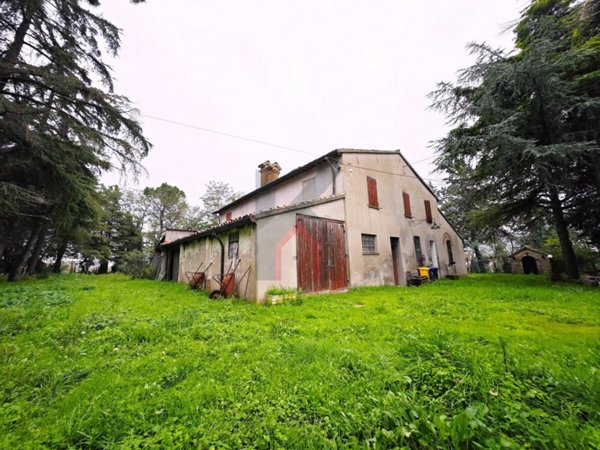 casa indipendente in vendita a Forlì in zona San Lorenzo in Noceto