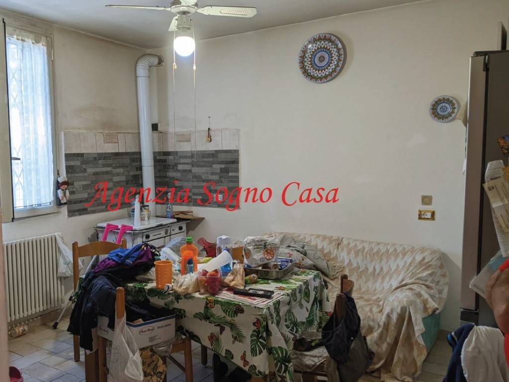 casa indipendente in vendita a Forlì in zona Centro Storico