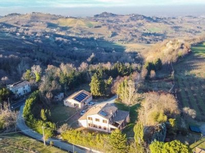 casa indipendente in vendita a Forlì in zona Ronco