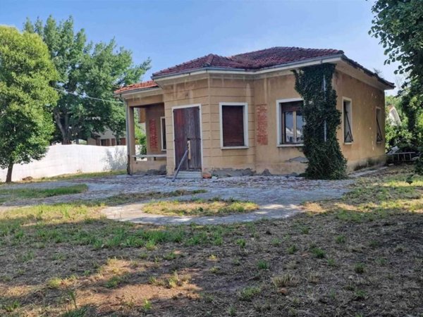 casa indipendente in vendita a Forlì in zona Carpena
