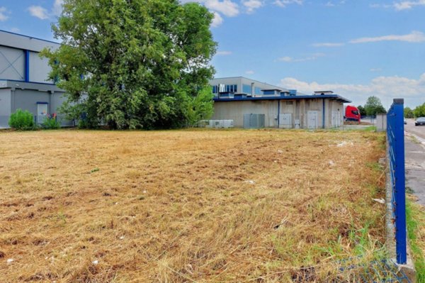 terreno edificabile in vendita a Forlì in zona Pieve Acquedotto