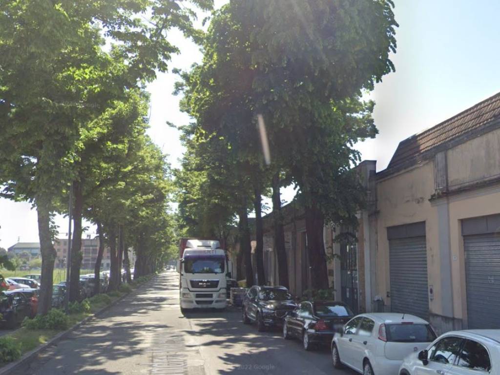 locale commerciale in vendita a Forlì in zona Cà Ossi