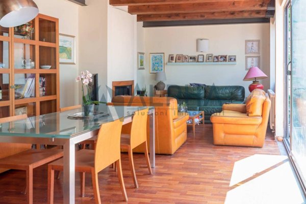 casa indipendente in vendita a Forlì in zona Quattro