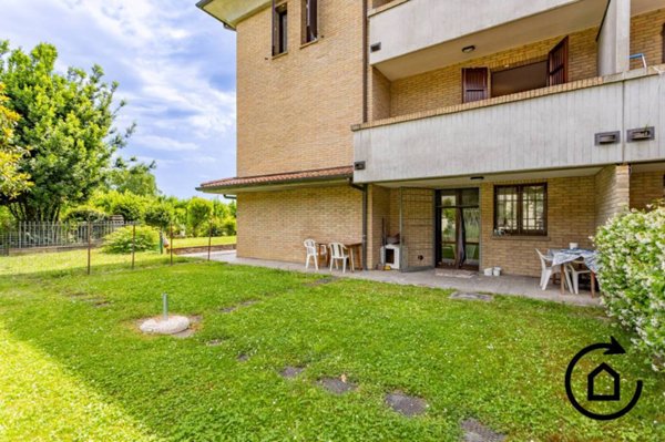 casa indipendente in vendita a Forlì in zona Carpena