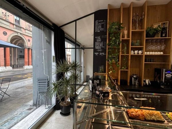 negozio in vendita a Forlì