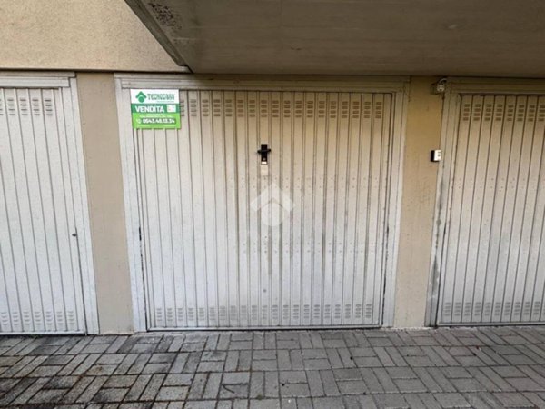 locale di sgombero in vendita a Forlì in zona Cà Ossi