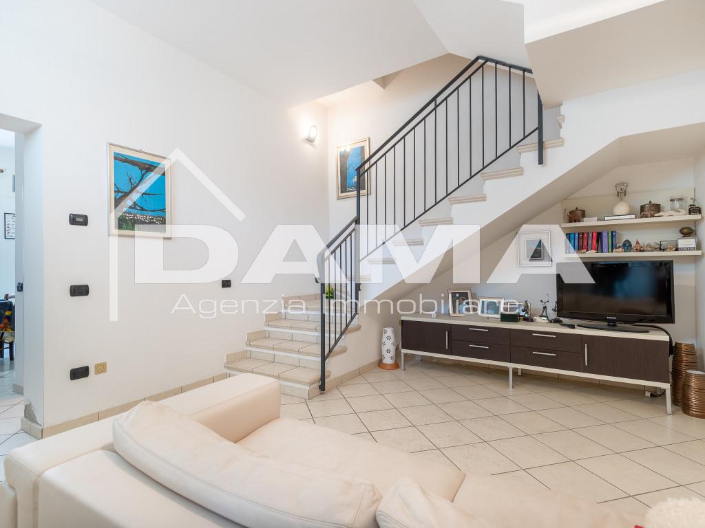 appartamento in vendita a Forlì in zona Quattro