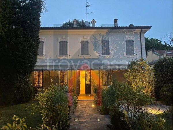 casa indipendente in vendita a Forlì in zona Centro Storico