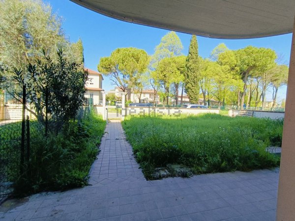 casa indipendente in vendita a Forlì