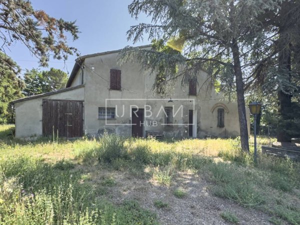 casa indipendente in vendita a Forlì in zona Vecchiazzano