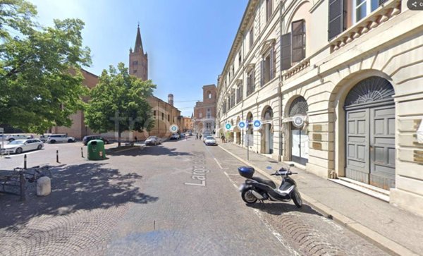 quadrivano in vendita a Forlì in zona Centro Storico