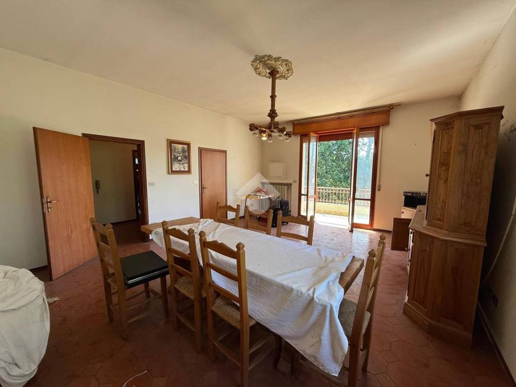 casa indipendente in vendita a Forlì in zona Vecchiazzano