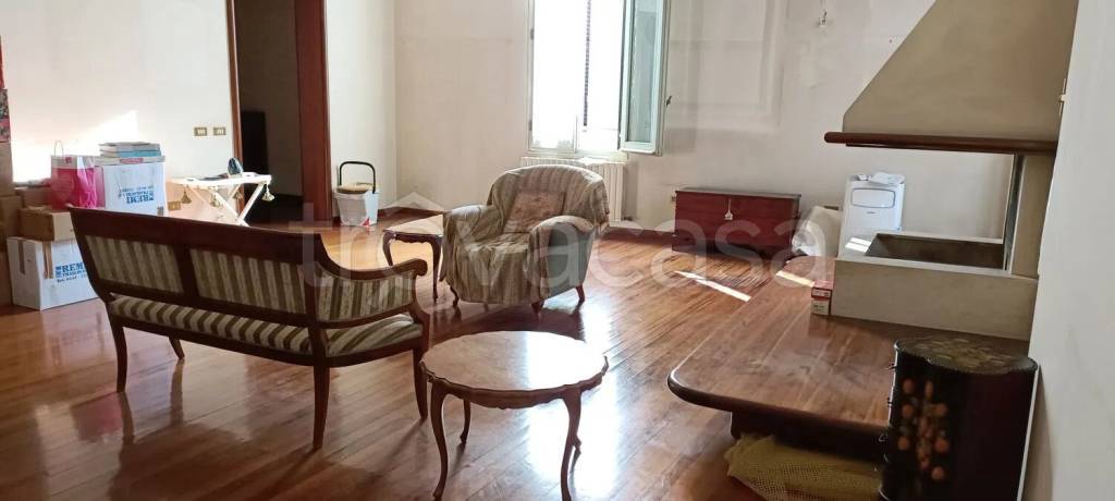 appartamento in vendita a Forlì in zona Centro Storico