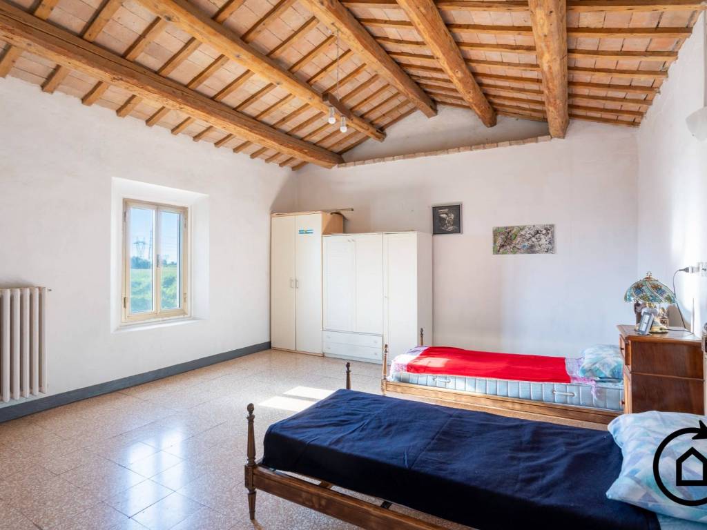 casa indipendente in vendita a Forlì in zona Casemurate