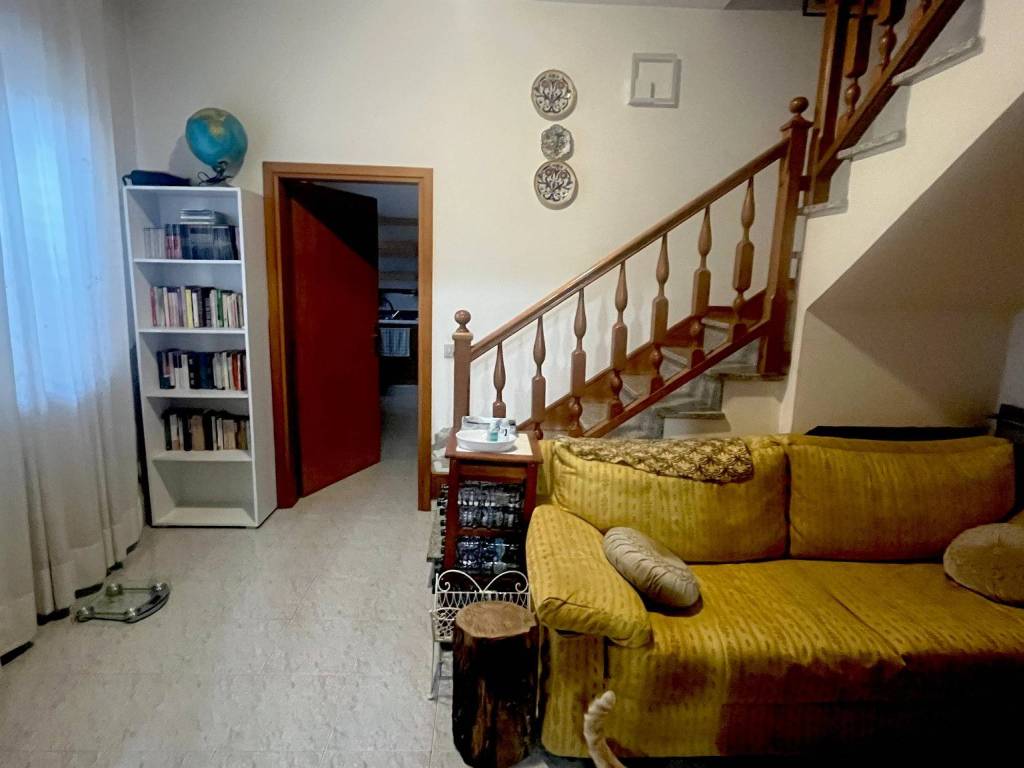 casa indipendente in vendita a Forlì in zona Villafranca di Forlì