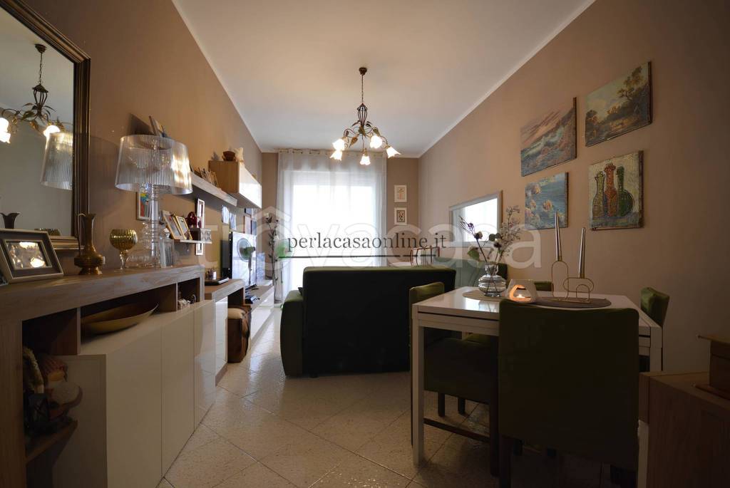 appartamento in vendita a Forlì in zona Ronco