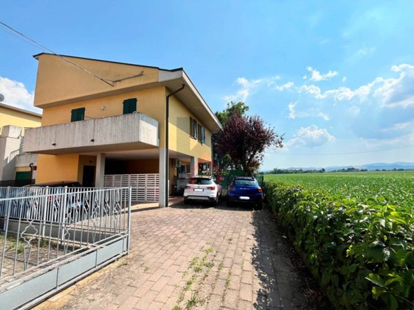 appartamento in vendita a Forlì in zona Villanova