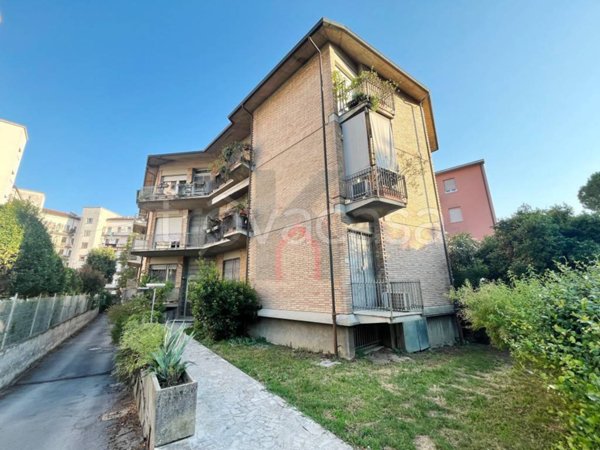 appartamento in vendita a Forlì