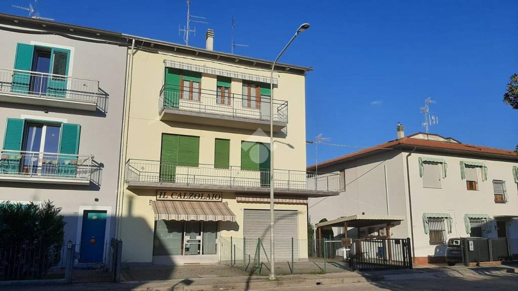 appartamento in vendita a Forlì in zona Cà Ossi