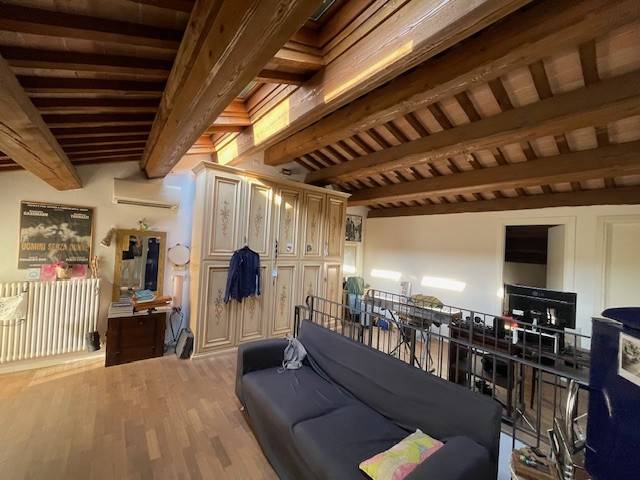 appartamento in vendita a Forlì in zona Centro Storico