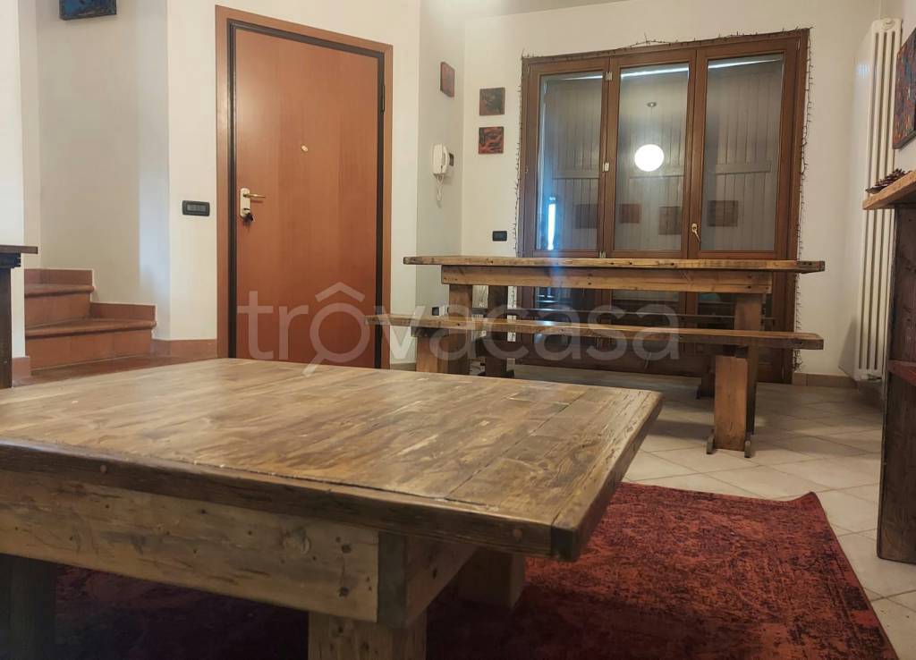 casa indipendente in vendita a Forlì in zona Romiti