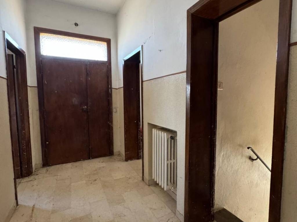 casa indipendente in vendita a Forlì in zona Centro Storico