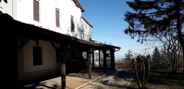 casale in vendita a Forlì