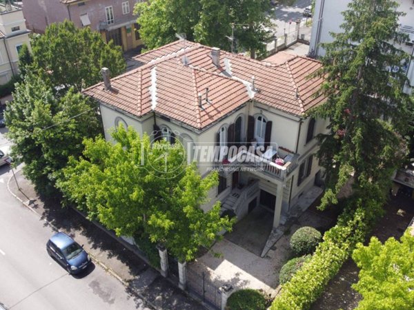 casa indipendente in vendita a Forlì in zona Musicisti / Grandi Italiani