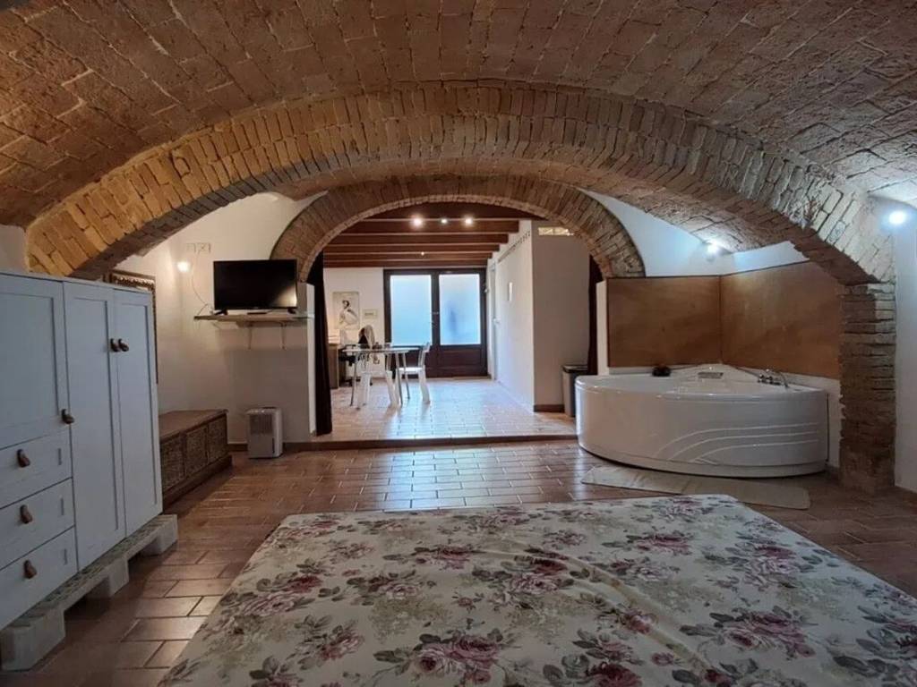 appartamento in vendita a Forlì in zona Romiti