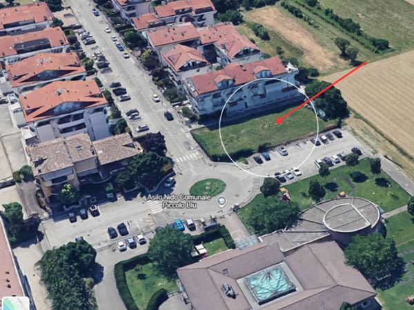 terreno edificabile in vendita a Forlì in zona Ronco