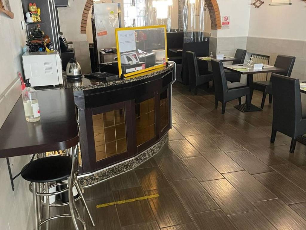 negozio in vendita a Forlì in zona Centro Storico