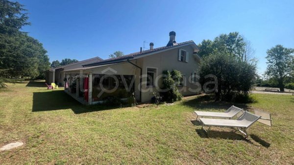 casa indipendente in vendita a Forlì in zona Villagrappa