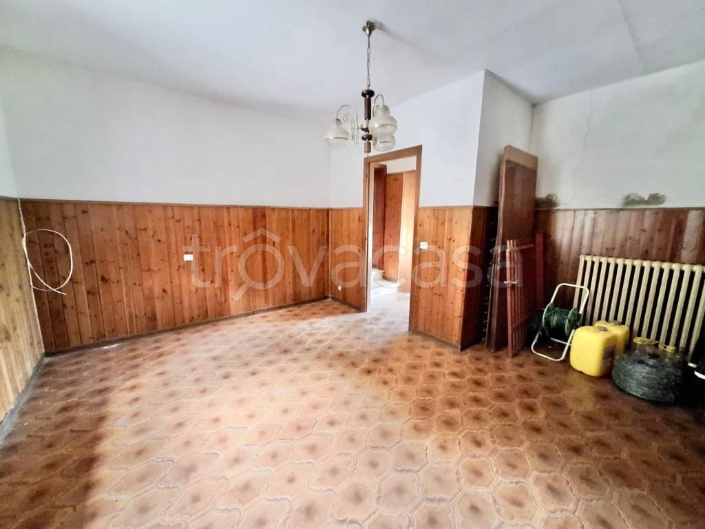 casa indipendente in vendita a Forlì in zona Quattro